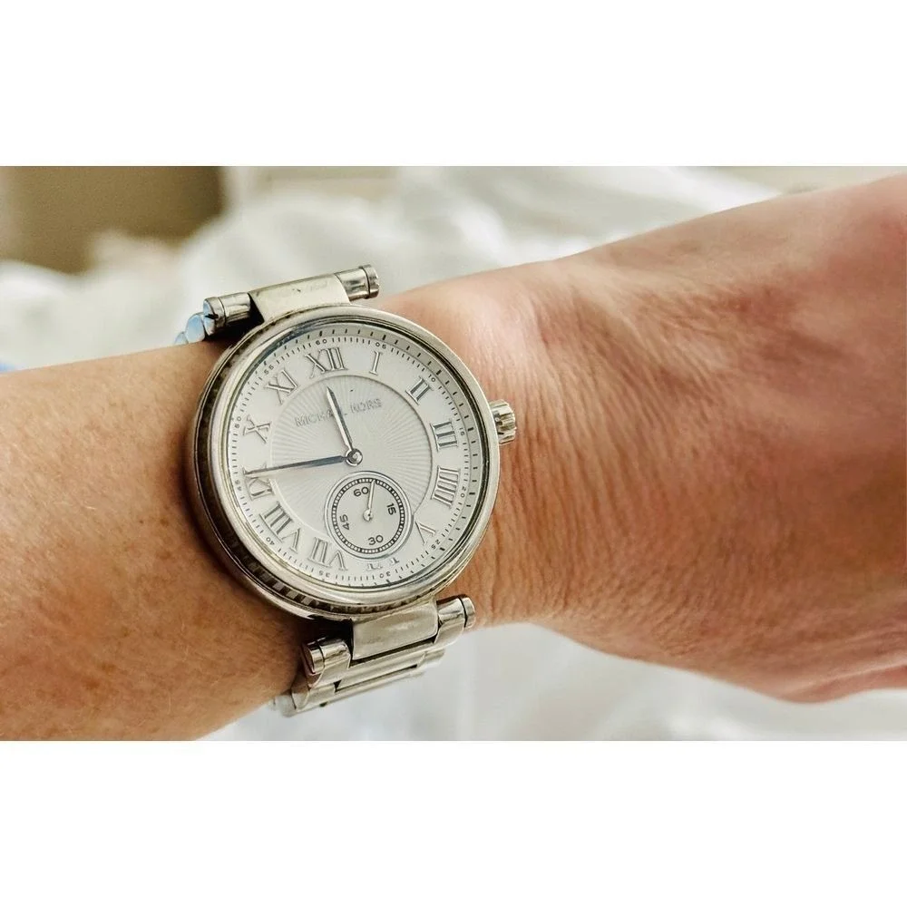Michael Kors Skylar SilverTone Watch Roman Numeral Dial Stainless Steel Bracelet